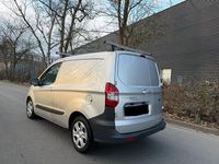 Gebraucht Ford Transit 101 PS (74 kW) 2018 Silber Van / Kleinbus