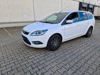 Gebraucht Ford Focus 116 PS (85 kW) 2010 Weiß Kombi