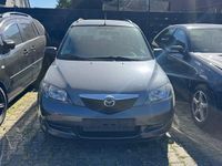 Gebraucht Mazda 2 Exclusive 80 PS (58 kW) 2003 Grau Limousine