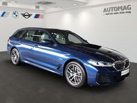Gebraucht BMW 530e M Sport 292 PS (214 kW) 2023 Phytonicblau Kombi