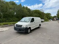 Gebraucht Toyota HiAce 117 PS (86 kW) 2012 Weiß Van