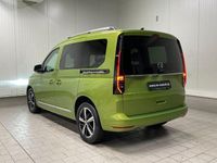 Gebraucht VW Caddy Style 114 PS (83 kW) 2023 Grün Van / Kleinbus