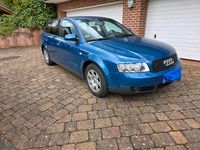 Gebraucht Audi A4 131 PS (96 kW) 2002 Blau Kombi