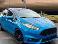 Gebraucht Ford Fiesta Titanium X 101 PS (74 kW) 2013 Blau Kleinwagen