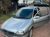 Gebraucht Opel Corsa 75 PS (55 kW) 1997 Silber Kleinwagen