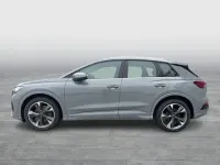 Gebraucht Audi Q4 e-tron Advanced 150 kW (204 PS) 2023 Kieselgrau SUV