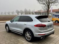 Gebraucht Porsche Cayenne 262 PS (192 kW) 2015 Silber SUV