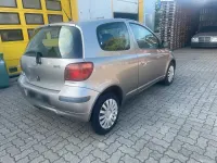 Gebraucht Toyota Yaris 65 PS (47 kW) 2005 Gold Kleinwagen
