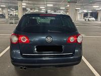 Gebraucht VW Passat 140 PS (102 kW) 2006 Grau Kombi