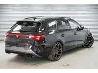 Gebraucht Cupra Leon 333 PS (244 kW) 2025 Midnight black metallic (0e) (metallic) Kombi