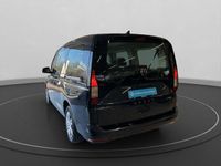 Second-hand VW Caddy Maxi Basis 102 CP (75 kW) 2024 Albastru Monovolum
