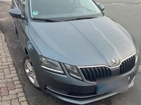 Gebraucht Skoda Octavia Style 150 PS (110 kW) 2019 Grau Kombi