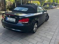 Gebraucht BMW 118 Cabriolet 143 PS (105 kW) 2011 Schwarz Cabrio