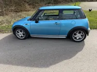 Usata Mini Cooper 90 CV (66 kW) 2004 Blu Utilitaria
