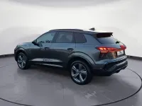 Second-hand Audi Q3 Advanced 150 CP (110 kW) 2025 Gri SUV