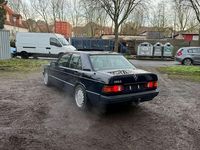 Gebraucht Mercedes 190 122 PS (89 kW) 1989 Limousine