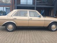 gebraucht Mercedes 200 W123TÜV NEU