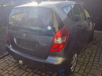 Gebraucht Mercedes A160 95 PS (69 kW) 2012 Silber Limousine
