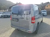 Gebraucht Mercedes Vito 190 PS (139 kW) 2026 Grau Van