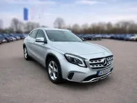 Gebraucht Mercedes GLA180 122 PS (89 kW) 2019 Grau SUV