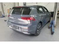 Gebraucht VW Golf VIII Active 150 PS (110 kW) 2022 Delfingrau metallic Limousine