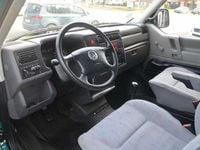 Gebraucht VW T4 116 PS (85 kW) 1999 Friesengrün Van
