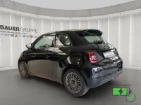 Gebraucht Fiat 500e Icon 86 kW (118 PS) 2022 Onyx schwarz) (schwarz Kleinwagen