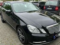 Gebraucht Mercedes E250 204 PS (150 kW) 2012 Schwarz Limousine