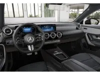 Gebraucht Mercedes CLA200 AMG 150 PS (110 kW) 2025 Unilack polarweiß Coupé