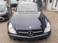 Gebraucht Mercedes CLS320 224 PS (164 kW) 2006 Tansanitblau  metalliclack Coupé