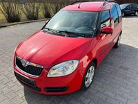 Gebraucht Skoda Roomster 105 PS (77 kW) 2009 Rot Van / Kleinbus