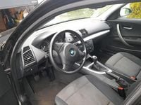 Gebraucht BMW 116 116 PS (85 kW) 2005 Schwarz Kleinwagen