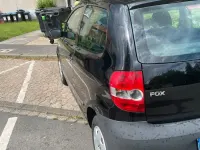 Gebraucht VW Fox 74 PS (54 kW) 2006 Schwarz Kleinwagen