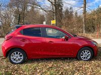 Gebraucht Mazda 2 Edition 90 PS (66 kW) 2015 Rot Limousine