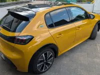 Gebraucht Peugeot e-208 GT 100 kW (136 PS) 2020 Gelb Kleinwagen