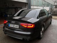 Gebraucht Audi S4 Design 333 PS (244 kW) 2012 Grau Limousine