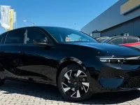 Neu Opel Astra 145 PS (106 kW) 2026 Schwarz Limousine