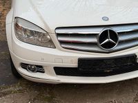 Gebraucht Mercedes C250 204 PS (150 kW) 2010 Weiß Kombi