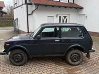 Gebraucht Lada niva 83 PS (61 kW) 2014 Blau SUV