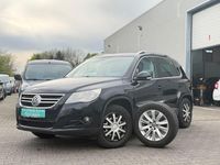 Second-hand VW Tiguan Team 122 CP (89 kW) 2011 Negru SUV