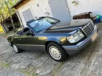 Gebraucht Mercedes E200 Edition 136 PS (100 kW) 1997 Schwarz Cabrio