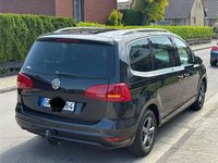 Gebraucht VW Sharan 116 PS (85 kW) 2013 Schwarz Van / Kleinbus