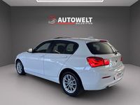 Gebraucht BMW 118 Advantage 136 PS (100 kW) 2015 Weiß Kleinwagen