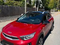 Gebraucht Kia Stonic 99 PS (72 kW) 2021 Rot SUV