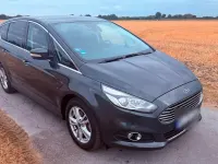 Gebraucht Ford S-MAX Titanium 190 PS (139 kW) 2019 Grün Van / Kleinbus