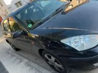 Usado Ford Focus 115 CV (84 kW) 2004 Negro Utilitario
