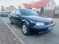 Gebraucht VW Golf IV 75 PS (55 kW) 2002 Blau Kleinwagen