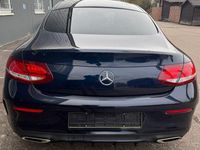Gebraucht Mercedes C250 AMG line 211 PS (155 kW) 2016 Blau Coupé