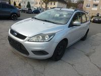 Gebraucht Ford Focus 109 PS (80 kW) 2011 Silber Limousine