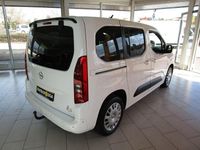 Gebraucht Opel Combo 131 PS (96 kW) 2022 Weiß Van / Kleinbus